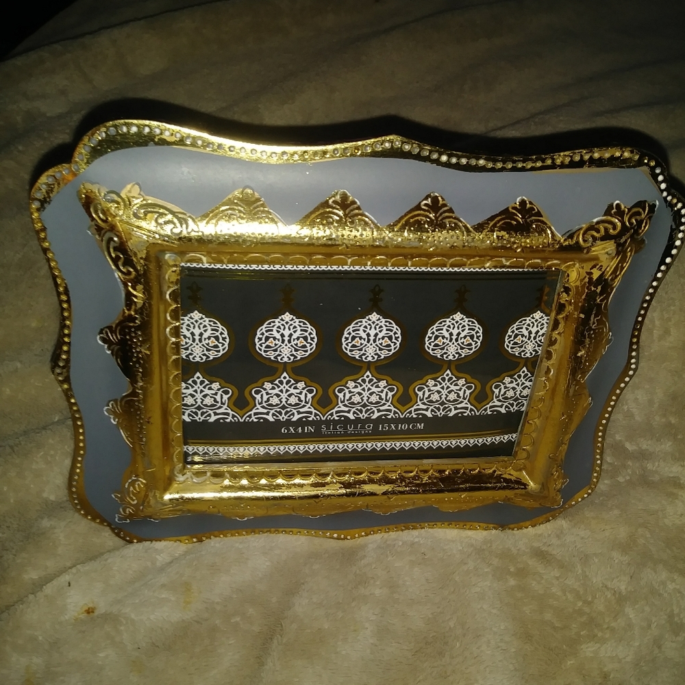 Sicura 4x6 photo frames